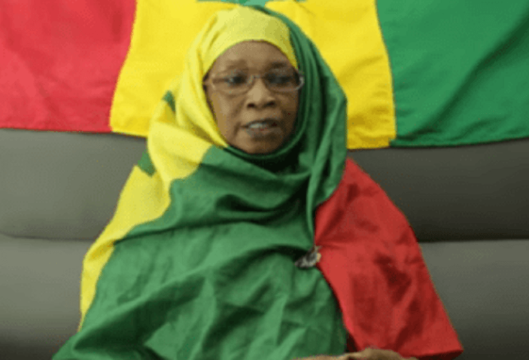 CAN 2019 / Sénégal-Algérie : la célèbre voyante Selbé Ndom prédit le vainqueur du trophée (vidéo)