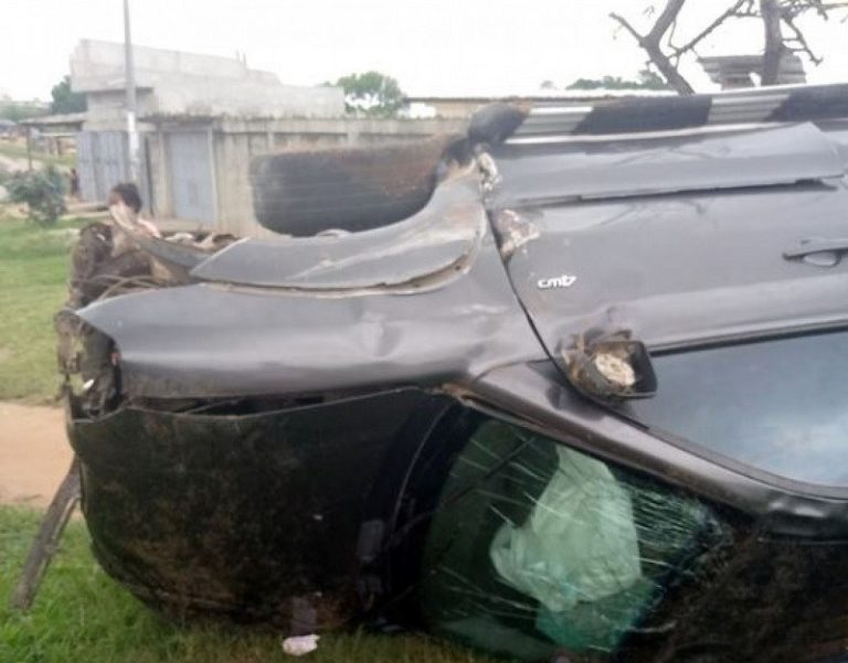Côte d’Ivoire : il laisse sa voiture dans un service de lavage et la retrouve quelques heures plus tard très amochée