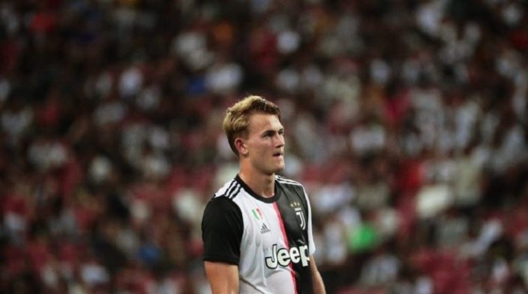 Juventus : pour sa 1ère titularisation, Matthijs de Ligt marque un but contre son camp