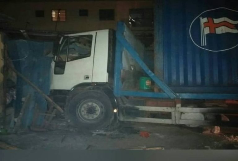 Togo : accident d’un camion-remorqueur ce jeudi nuit à Bè-Gakpoto