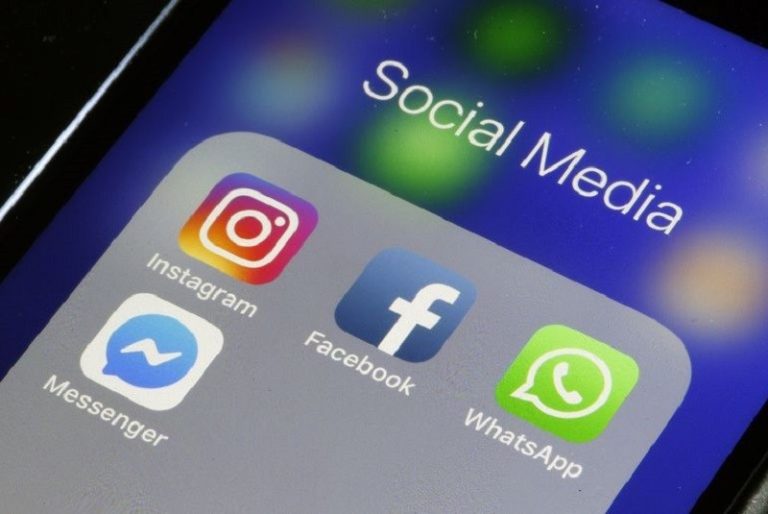 Facebook va renommer ses applications « Instagram par Facebook » et « WhatsApp par Facebook »