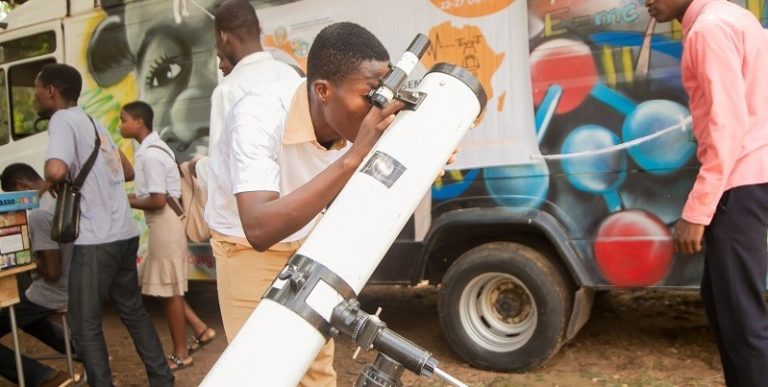 Semaine africaine des sciences et technologies 2019 au Togo : Mobile Labo recherche des innovateurs