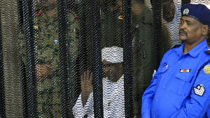 Soudan: le procès pour corruption d’Omar el-Béchir s’ouvre à Khartoum