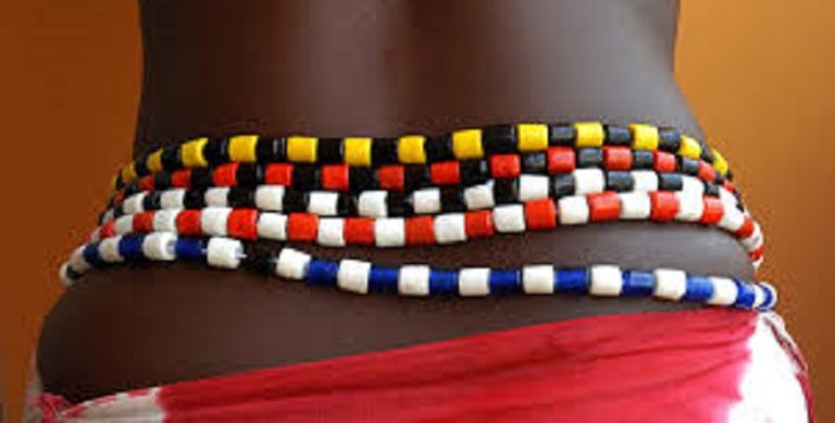 Togo : la tradition ancestrale des perles revient à la mode