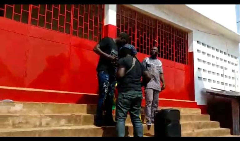 Togo/Faits divers : Qui a changé la peinture du siège PNP Sokodé ?