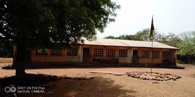 Gratuité de l’école : un leurre à l’EPP Bikambombé de Bangeli