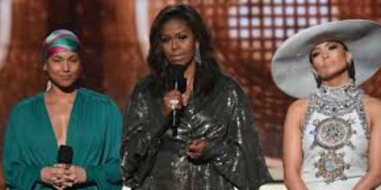 Grammy Awards : Michelle Obama repart avec une récompense