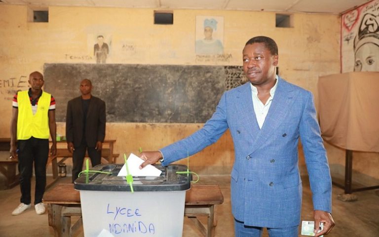 Faure Gnassingbé a voté à Pya