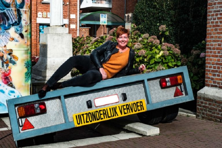 Belgique: “La plus célèbre travailleuse du s3xe du pays” s’installe sur les bancs de l’université