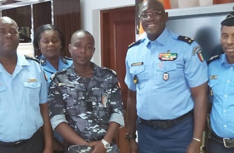 Côte d’Ivoire : les autorités félicitent le professionnalisme des policiers agressés par le Tunisien