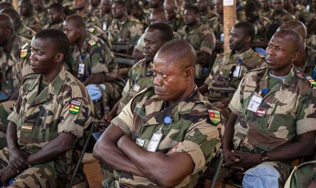 Au Togo, des militaires se shootent au tramadol [Vidéo]