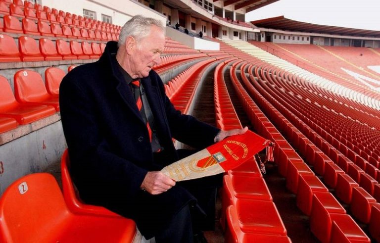 Manchester United : le héros du crash de Munich, Harry Gregg s’est éteint ce lundi à 87 ans
