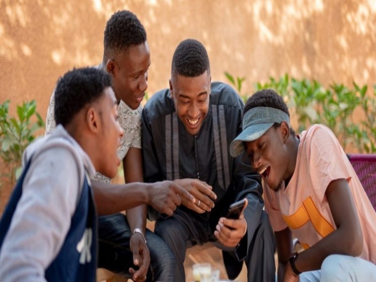 Près de 90% de la population togolaise utilise la téléphonie mobile.
