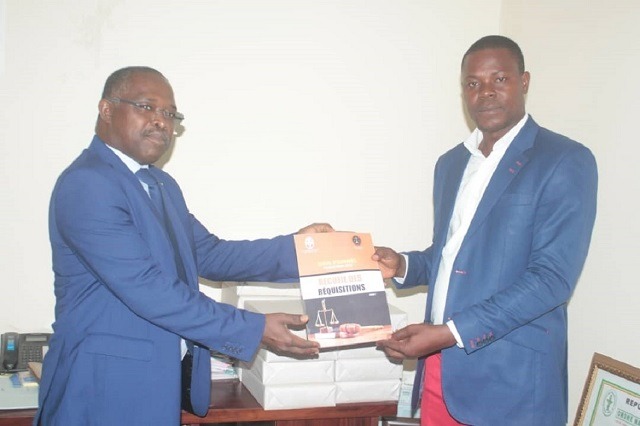 Justice :  Sympho Vision et la Cour d’Appel de Lomé  éditent un recueil des réquisitions des assises