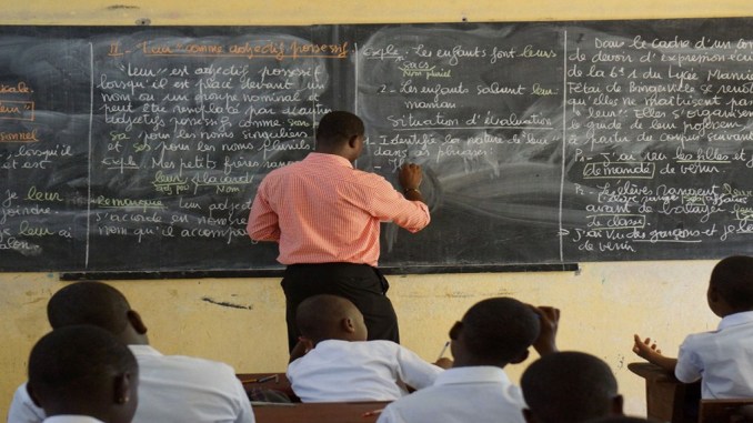 Togo: les enseignants recrutés en 2018 sans salaire depuis 7 mois