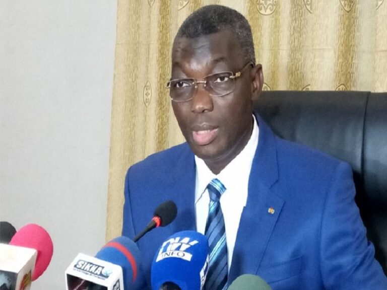 Togo: Yark Damehame promet une enquête suite à la mort du jeune dans le quartier Avedji.