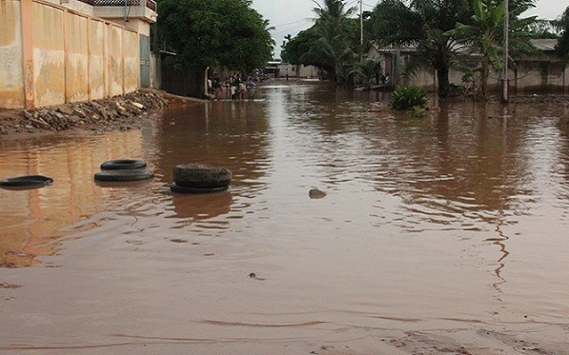 Togo – Risque d’inondations : Le ministre Yark Damehame prévient
