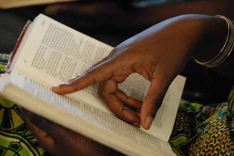 Bénin: une future pasteure violée et tuée dans une église