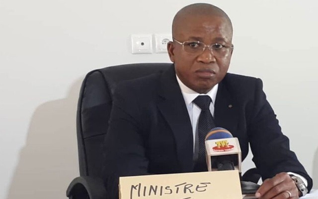Togo – Tentative de caporalisation des organisations culturelles : Les artistes infligent un cuisant revers au  ministre Egbetognon