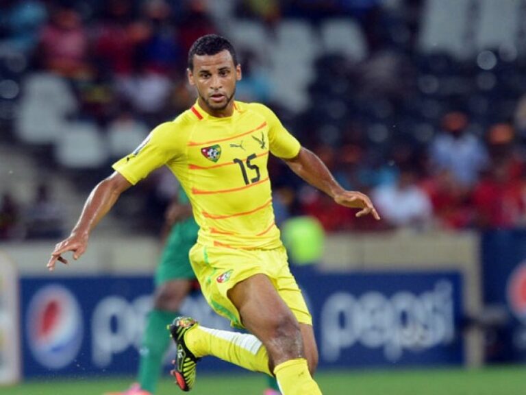 Togo/Fotaball: l’international togolais Alaixys Romao rejoint le club de Ligue 2 En Avant Guingamp.