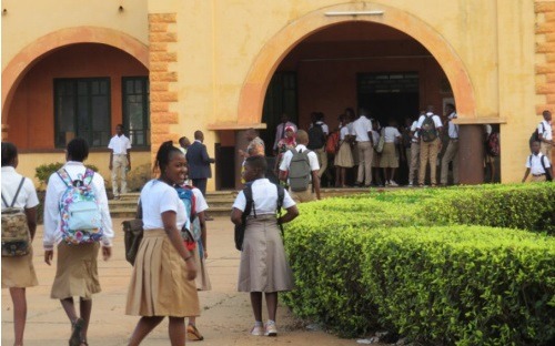 Togo – Rentrée scolaire en plein covid-19 : De l’électricité dans l’air !
