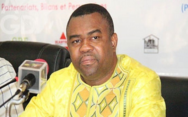 Togo – Ihou Wateba suspend provisoirement les inscriptions dans les universités privées