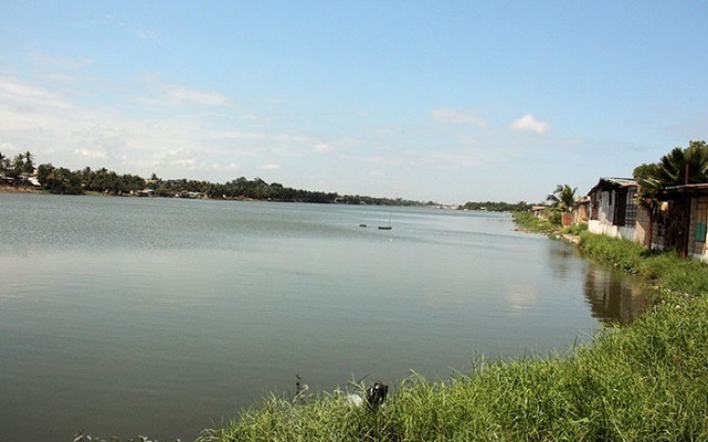 Togo – Hanoukpé : Un grave accident fait chavirer un véhicule dans la lagune