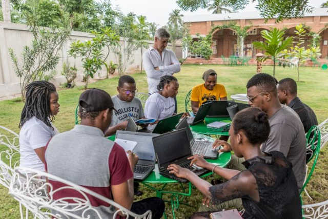 La Maison Junior, la villa de scénaristes sur les rives du lac Togo