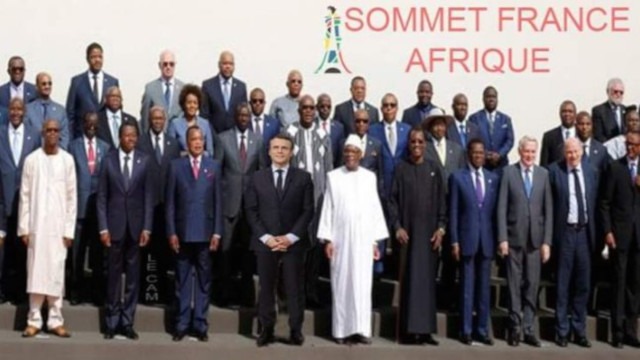 France – Afrique : Emmanuel Macron et les Despotes africains