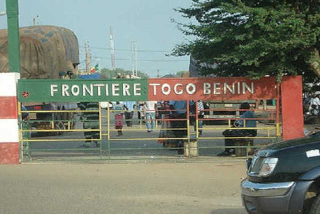 Togo / Arnaque tous azimuts à la frontière de Sanvee-Kondji : À qui profite la fermeture des frontières terrestres ?…