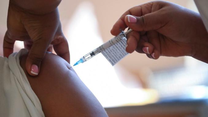 Pass vaccinal dans les universités : l’exception faite par le ministre Ayewouadan