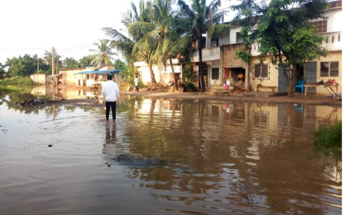 Togo-Inondation à Lomé : Le Golfe 7 sous l’eau, le maire Djikounou interpellé