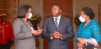 Rose Christiane Ossouka Raponda en visite au Togo