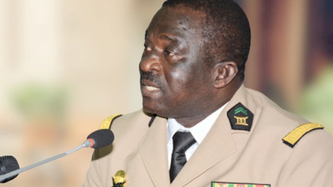 Armée : le Général Maganawè suspend les départs à la retraite
