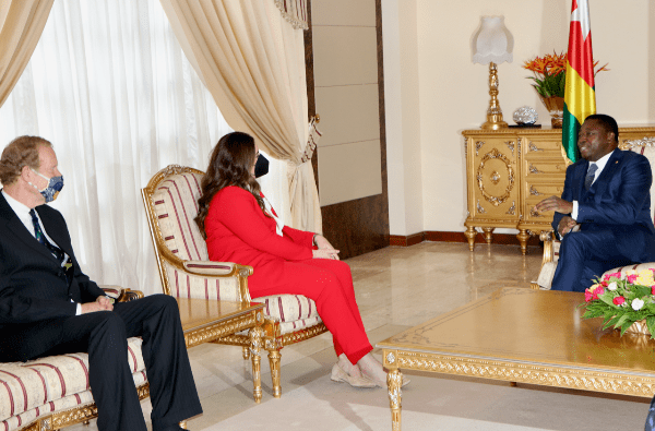 Togo-La nouvelle ambassadeur des États-Unis Fitzsimmons rencontre Faure