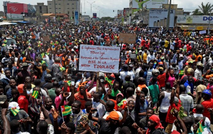 Togo-En attendant l’assaut final, les Togolais retiennent leur souffle