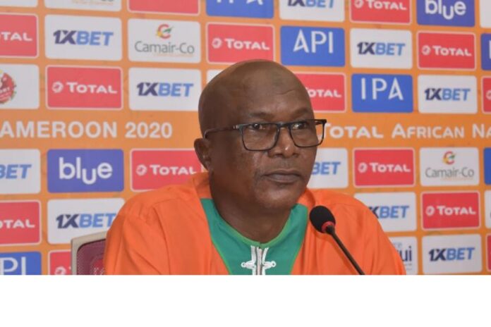 Togo-Eliminatoire CHAN 2023, le Coach nigérien dénonce et menace !