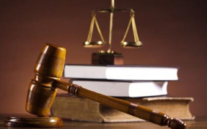 Togo-Un commerçant de ferrailles enculeur condamné à 5 ans de réclusion