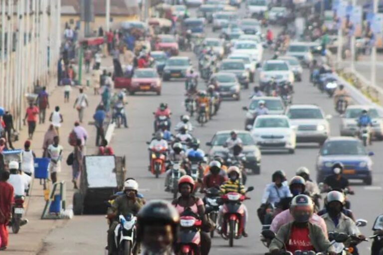 Togo : des cuisses non couvertes ou un danger permanent dans la circulation ?