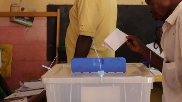 Élections au Togo : le calme avant la tempête ?