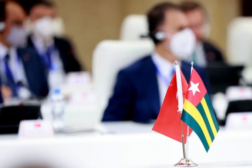 Séismes en Turquie et Syrie : le Togo exprime son soutien et appelle à une mobilisation internationale