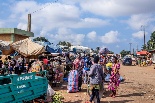 Filets sociaux : l’INSEED enquête sur les conditions de vie des ménages de 45 quartiers pauvres du Grand Lomé