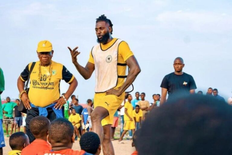 Togo : Emmanuel Adebayor désormais interdit d’accéder aux vestiaires de l’équipe nationale