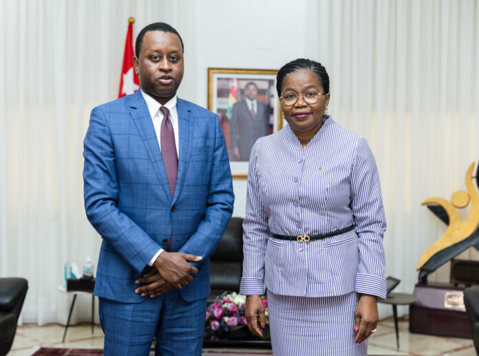 L'administrateur de la Banque mondiale pour le Togo reçu à la primature