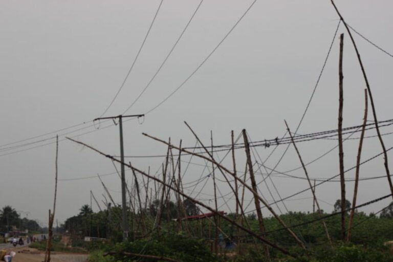 Togo : les lignes électriques de tous les dangers à Djagblé