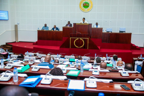 Assemblée nationale : fin de la première session ordinaire de l’année, 12 projets de lois adoptés
