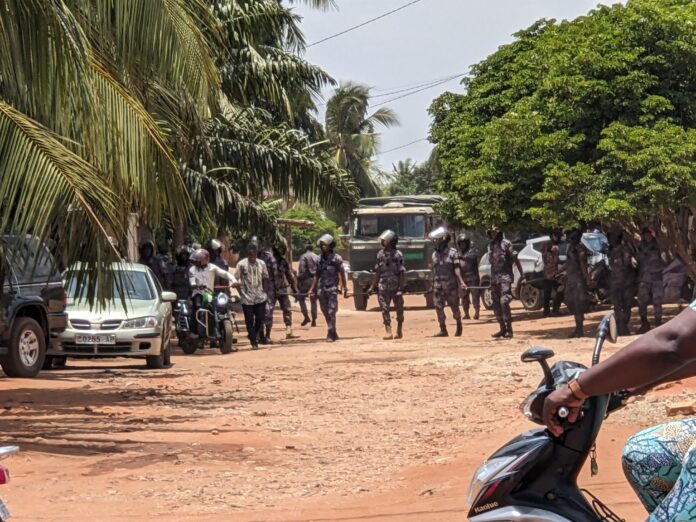 Togo- Modification constitutionnelle: Des forces de l’ordre empêchent une conférence de presse de l’opposition