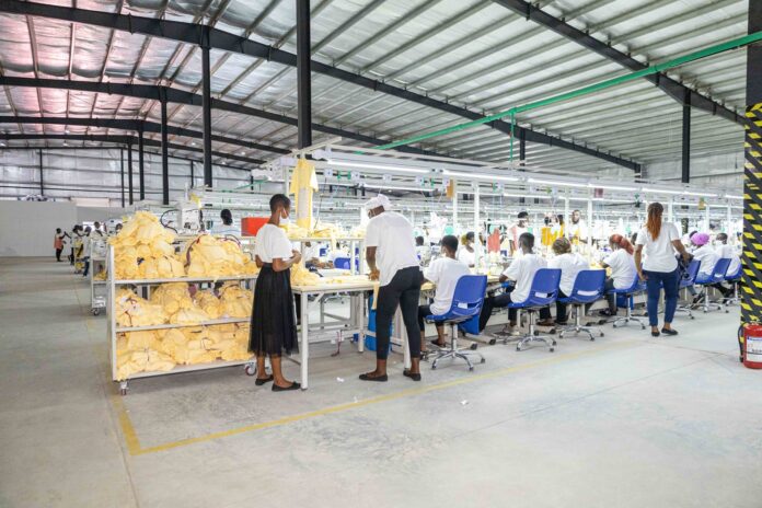 Industrie textile : le groupe Star Garments s’installe à la PIA